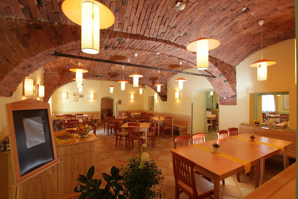 Jufa Hotel Oberwoelz-Lachtal Oberwoelz Stadt Esterno foto